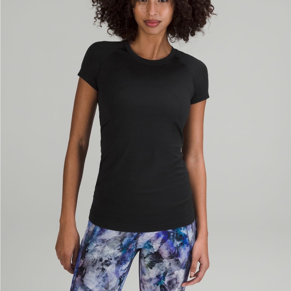 ISO!!! DO NOT BUY! Lululemon Short Sleeve Swiftly Tech